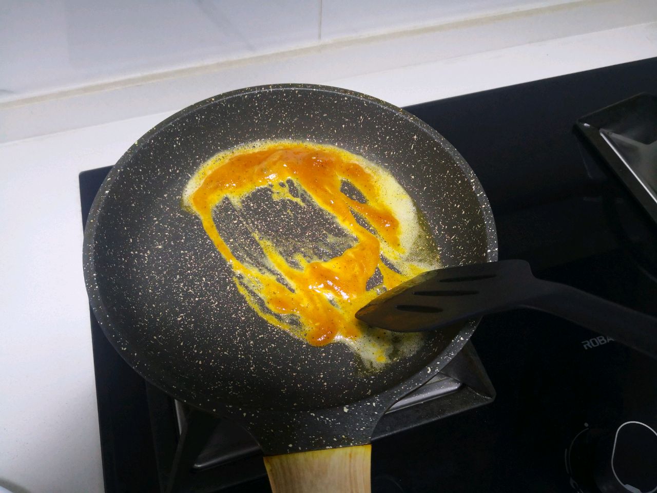 好吃停不下来的咸蛋黄鸡翅