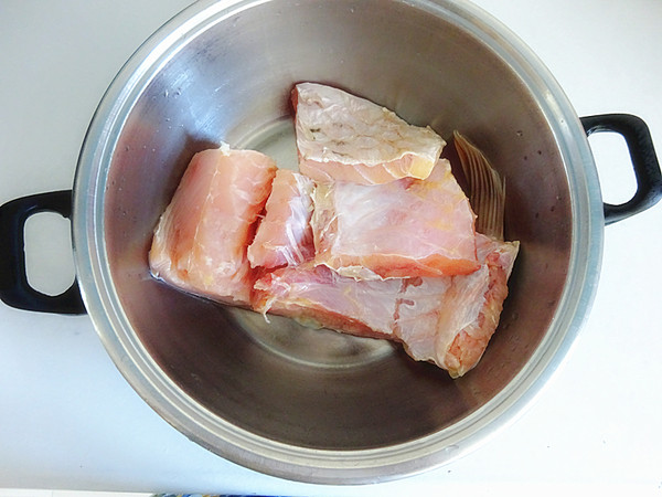 好吃下饭无腥气的辣椒酱烤鱼