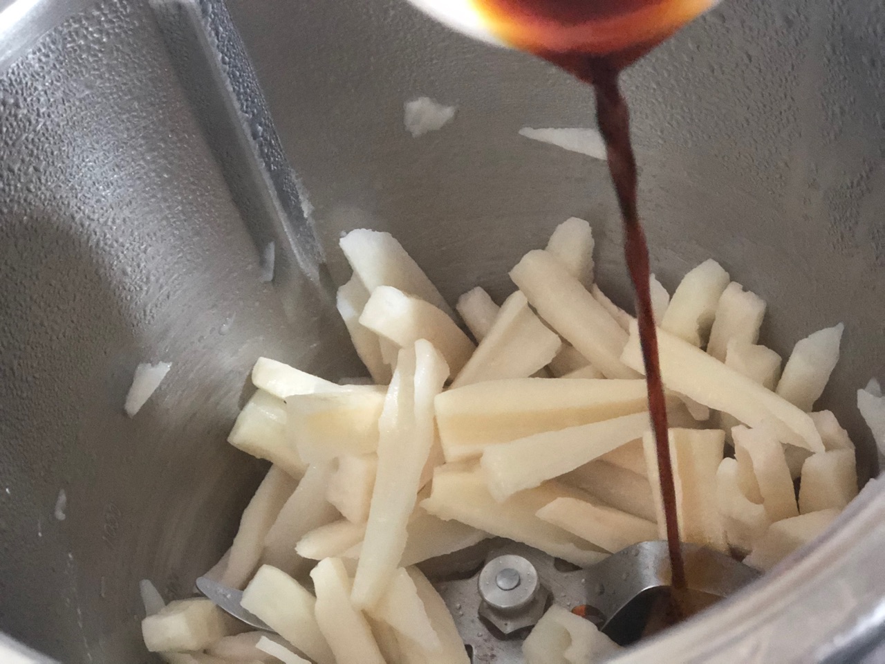 好吃又好做的糖醋藕条