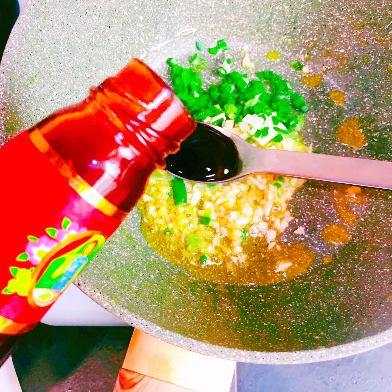 蚝肉金汤蘑菇