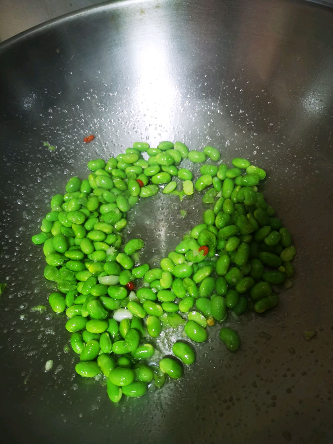 蚝油煸炒毛豆