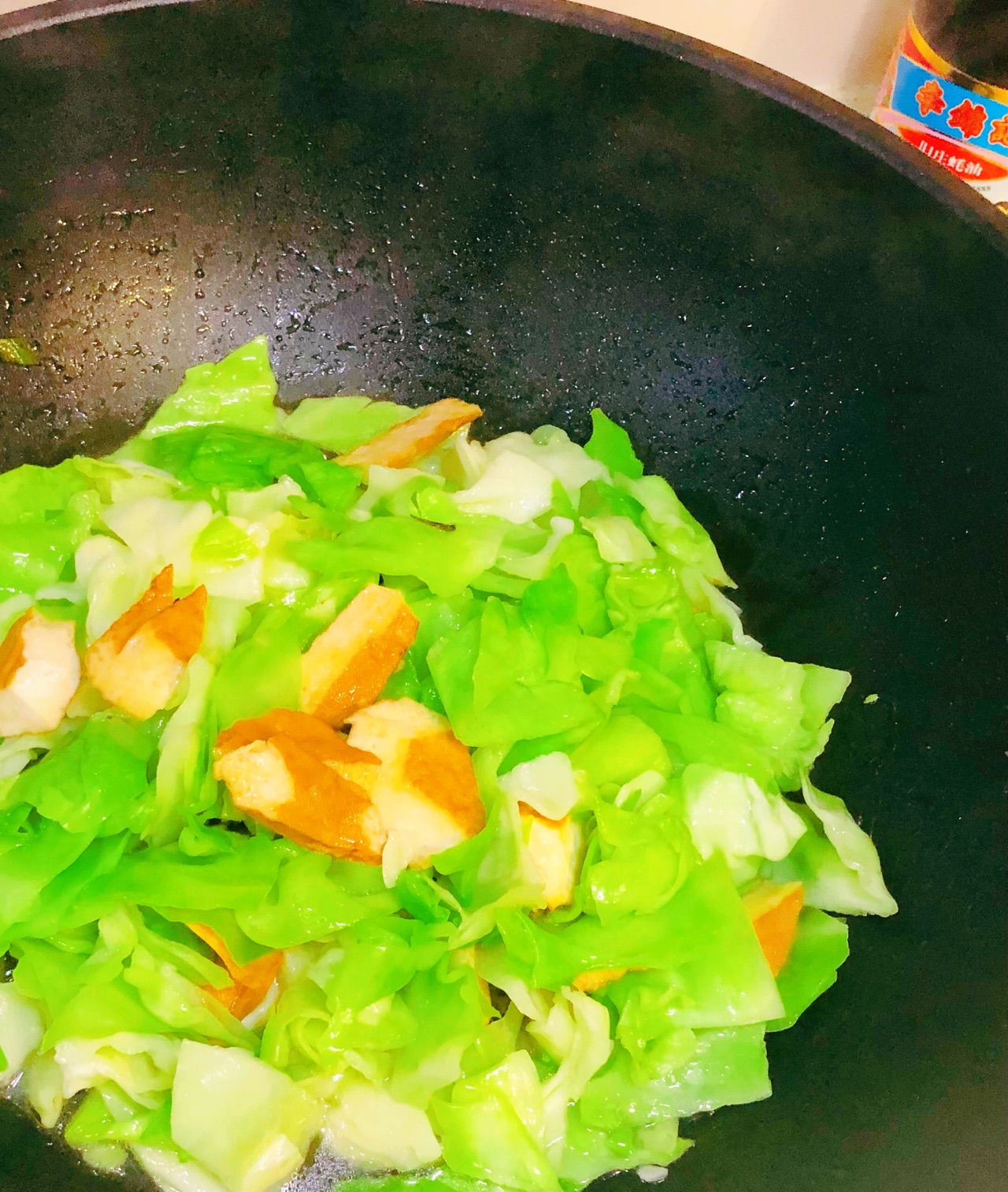 蚝油豆干卷心菜