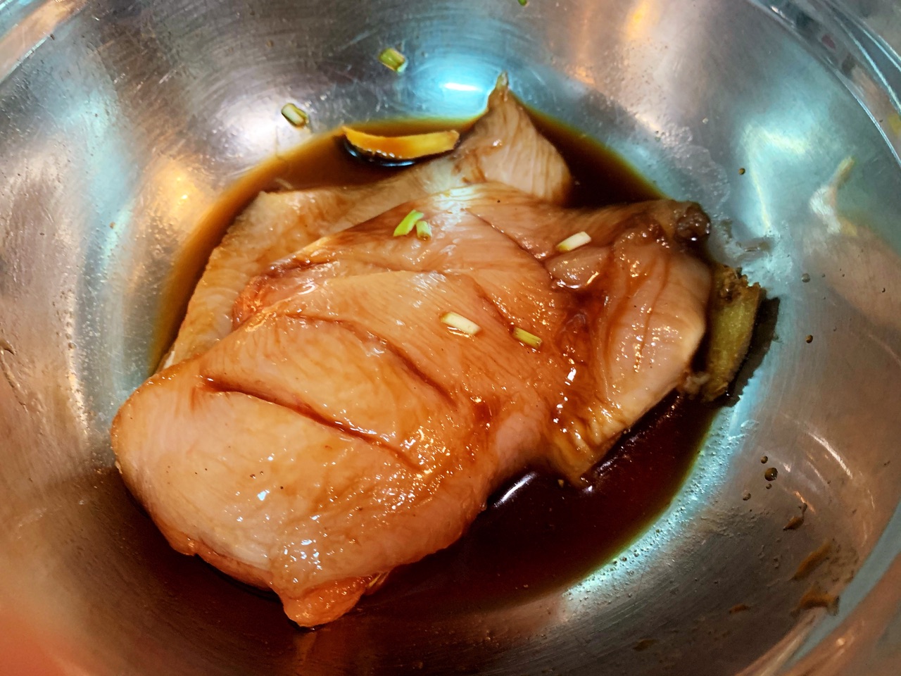 蚝油鸡胸肉汉堡