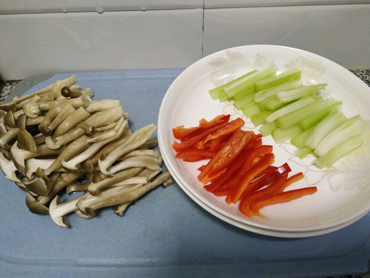 蚝油鹿茸菌