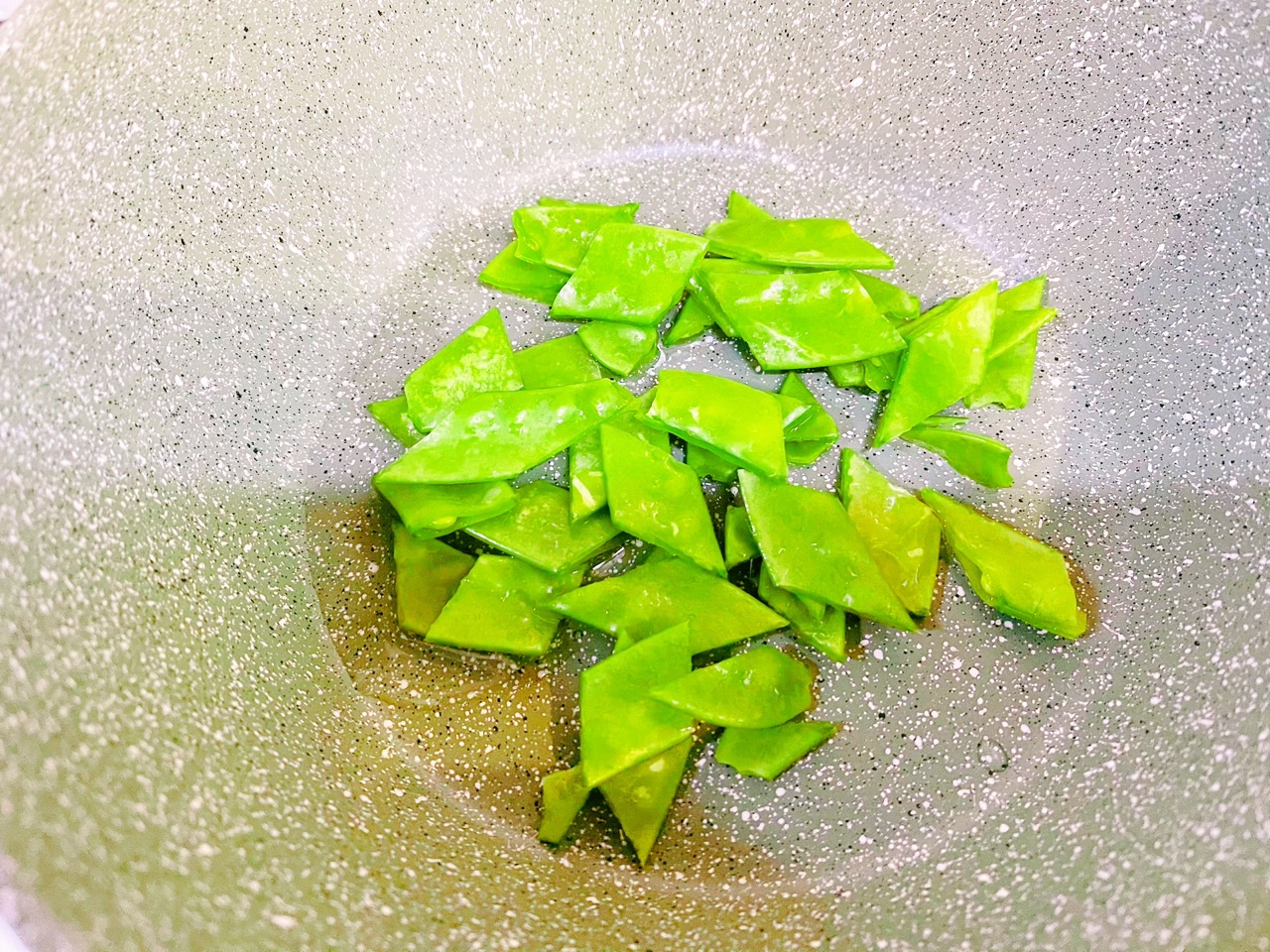 蚝油牛粒沙拉