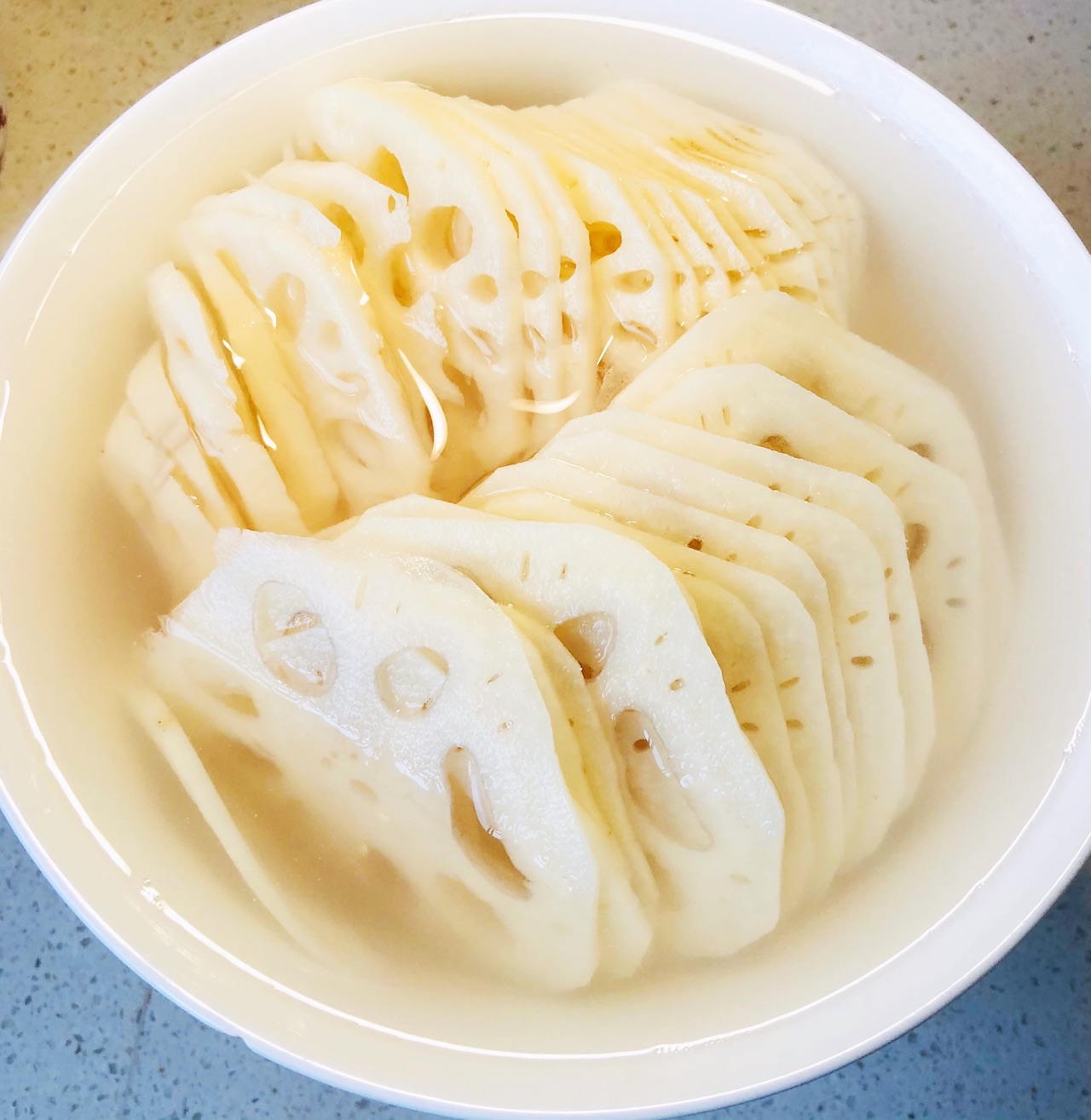 蚝油藕片木耳
