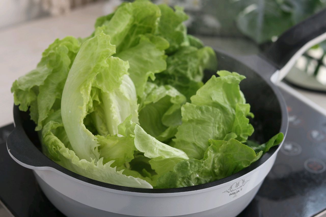 蚝油生菜，简单快手的下饭菜
