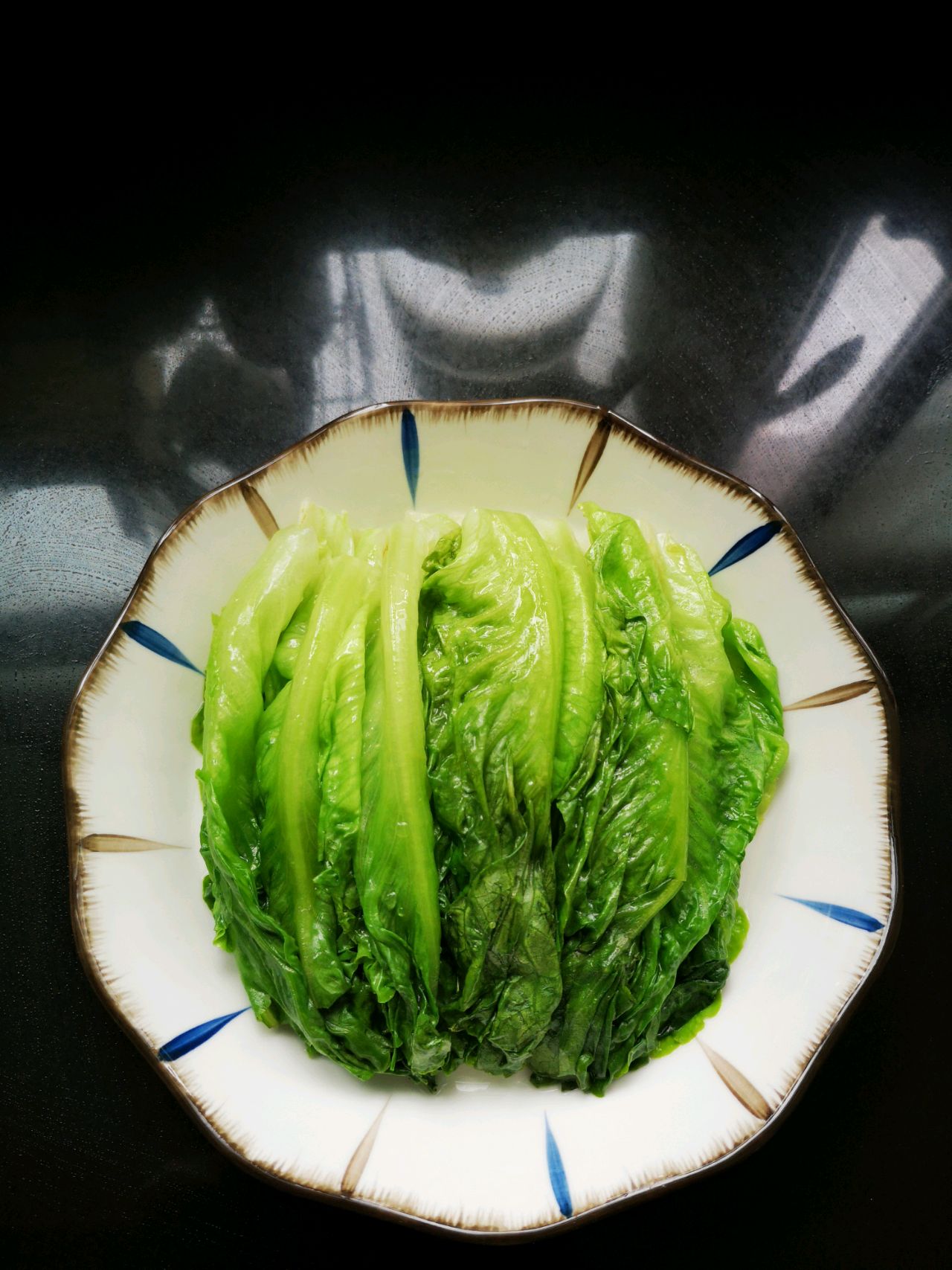 蚝油蒜蓉生菜
