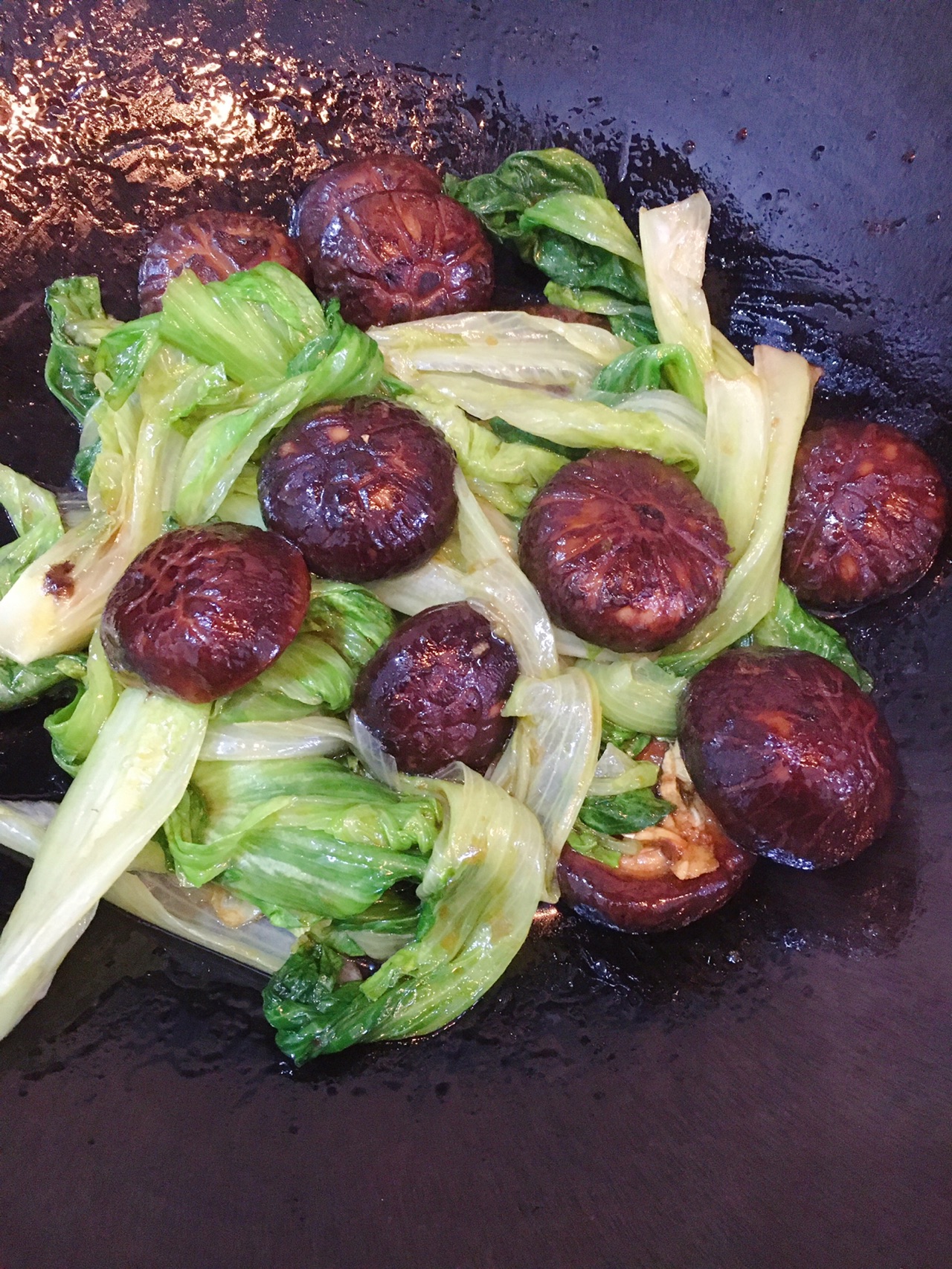 蚝油鲜蘑菇生菜