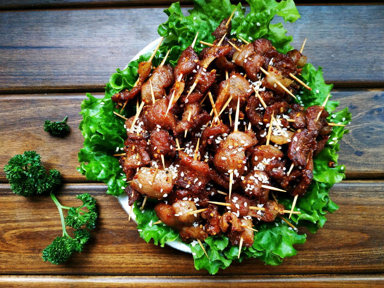 好运连连牙签肉