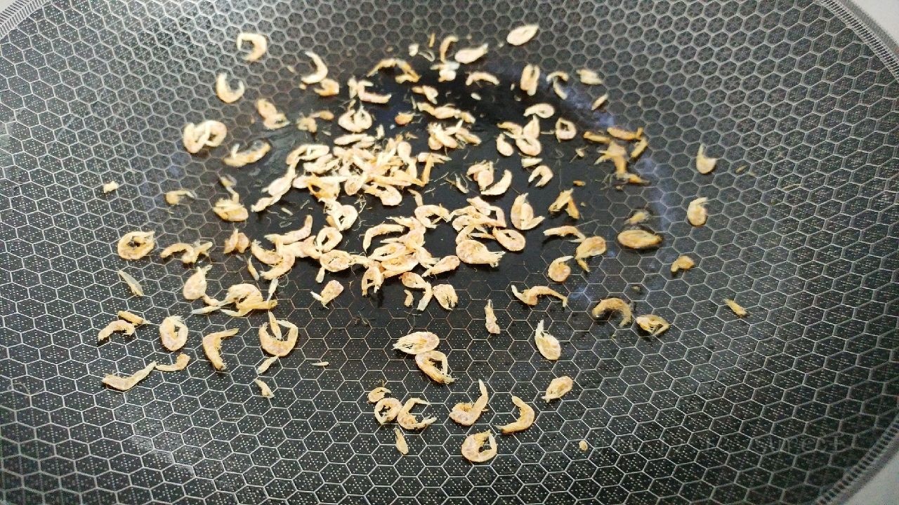 蚝汁虾蛋菠菜饼