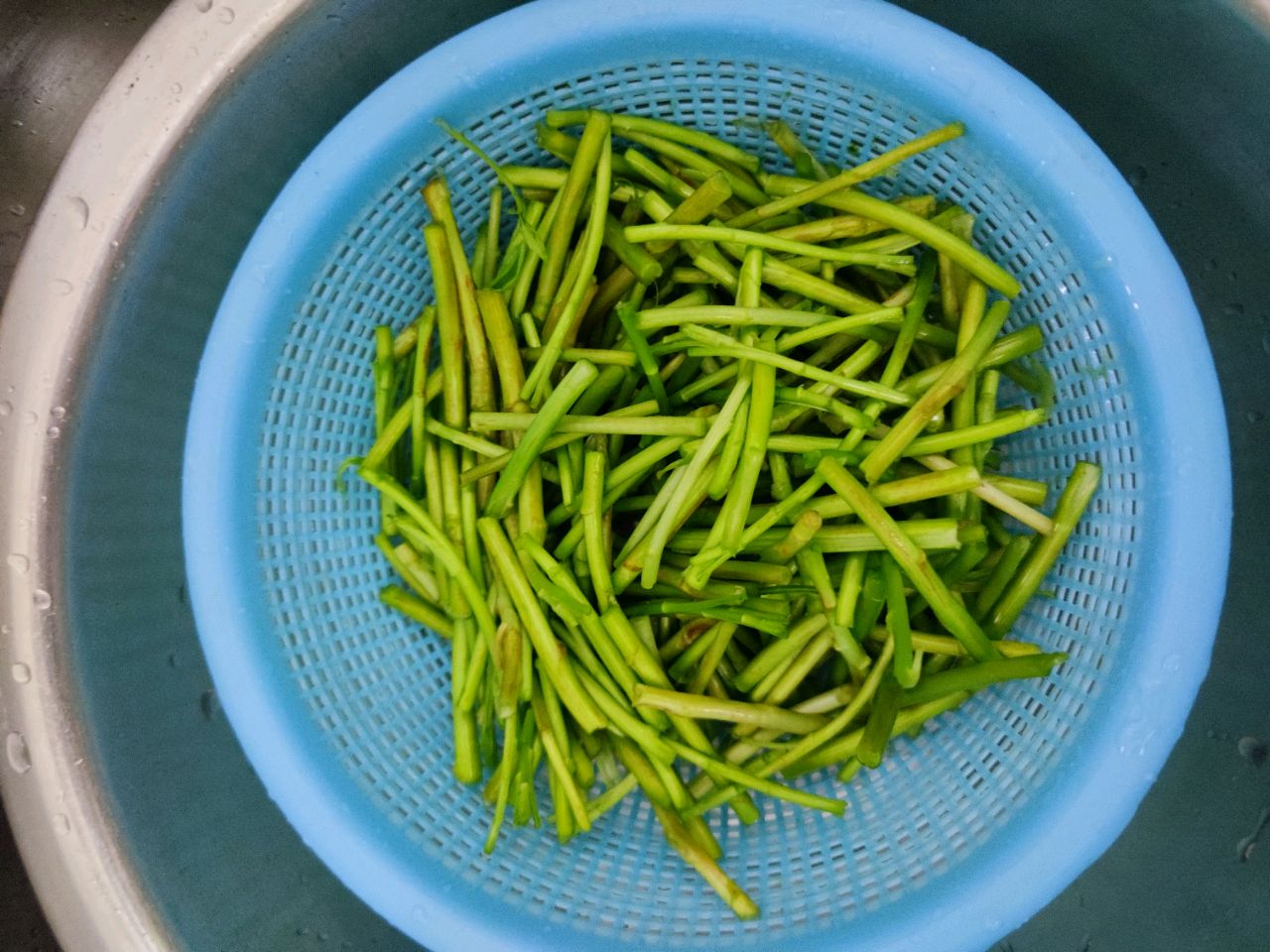 蒿子炒茶干