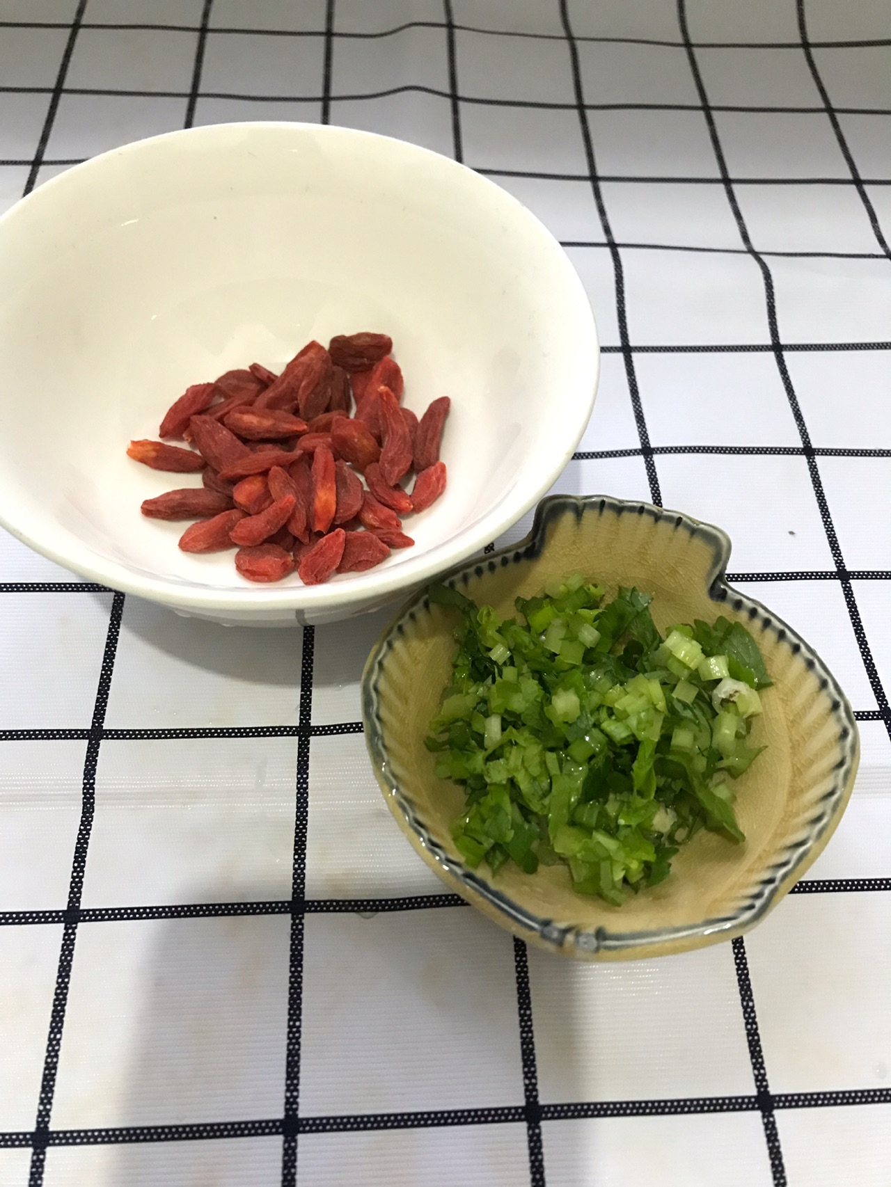 荷包蛋萝卜汤