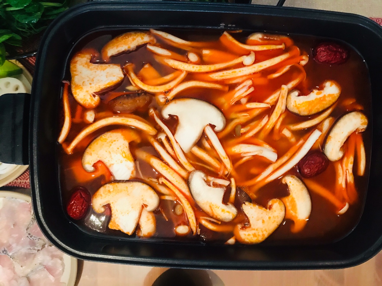 合家欢低脂火锅