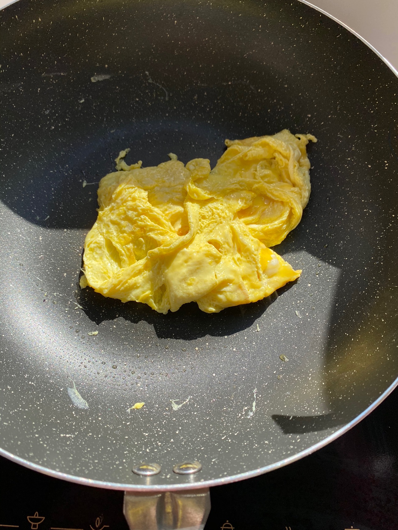 荷兰豆炒鸡蛋豆腐