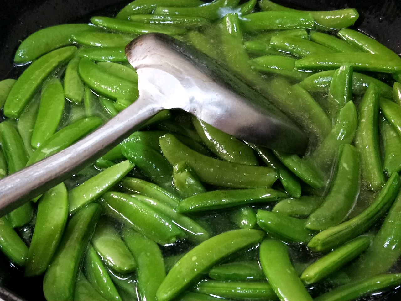 荷兰豆炒肉片