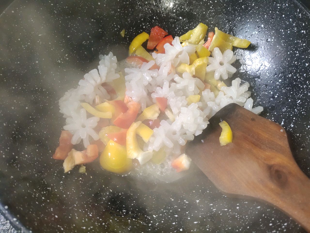 荷兰豆炒鱿鱼花