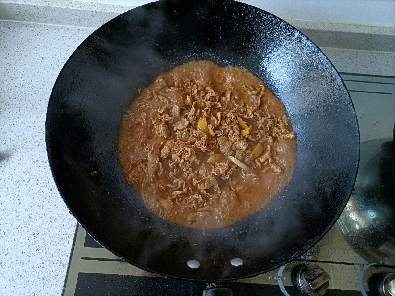荷兰豆山药炒肉