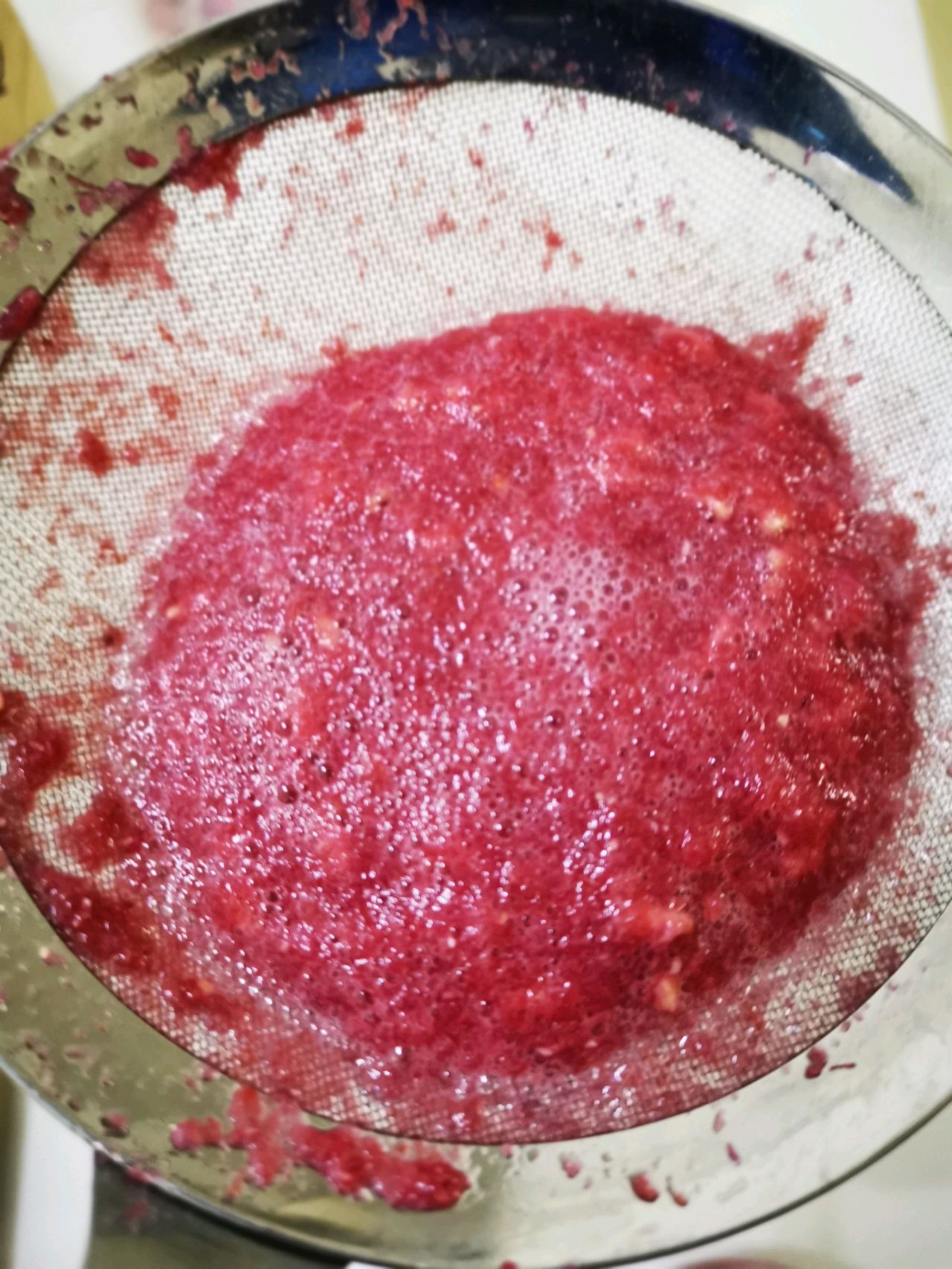 喝了会变美的石榴汁