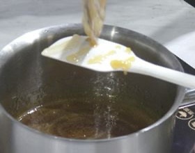 核桃榛子酱巧克力条