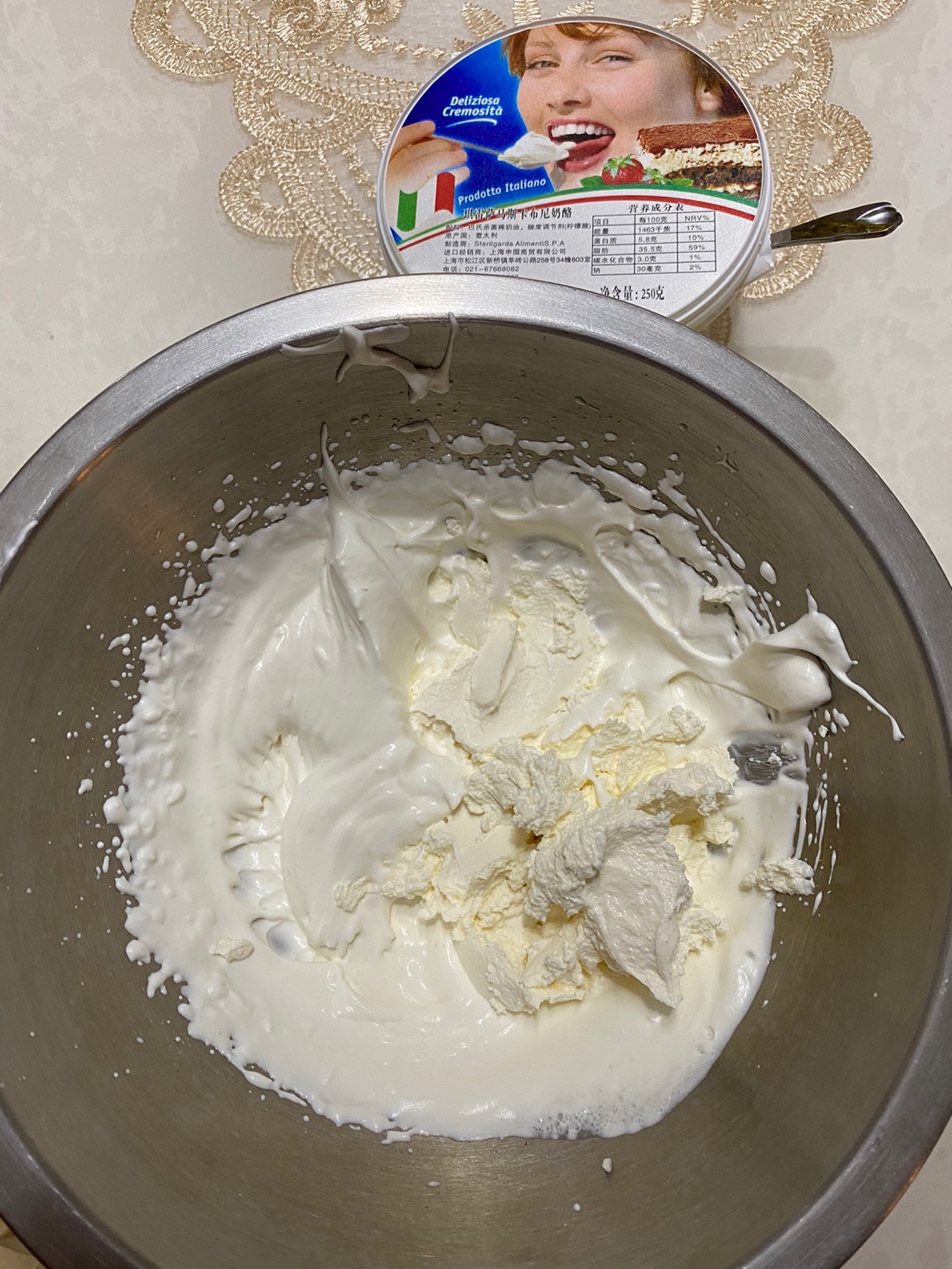 盒子提拉米苏