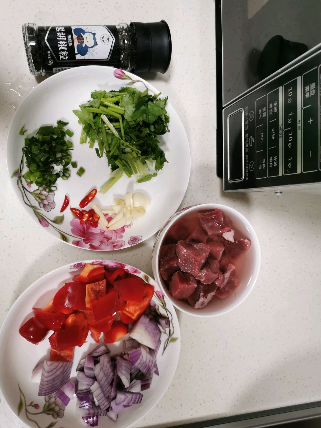 黑胡椒牛肉粒