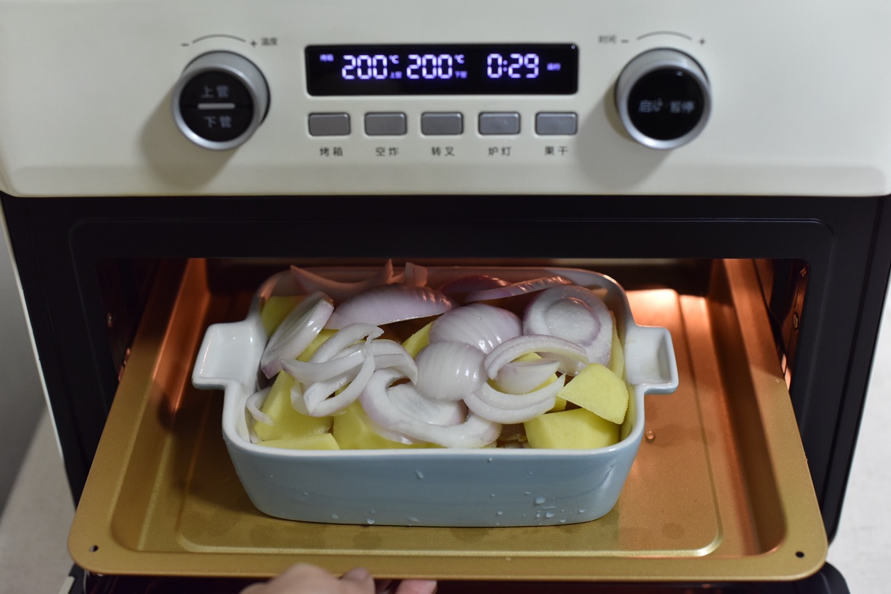 黑椒鸡胸烤时蔬