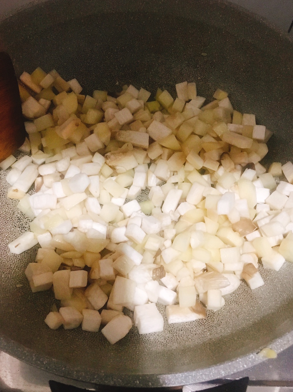 黑椒牛排杏鲍菇土豆