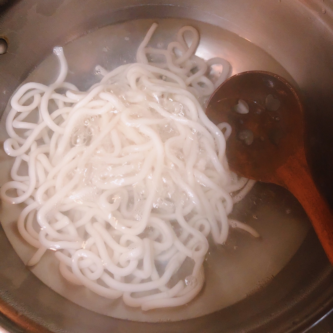 黑椒虾仁炒乌冬