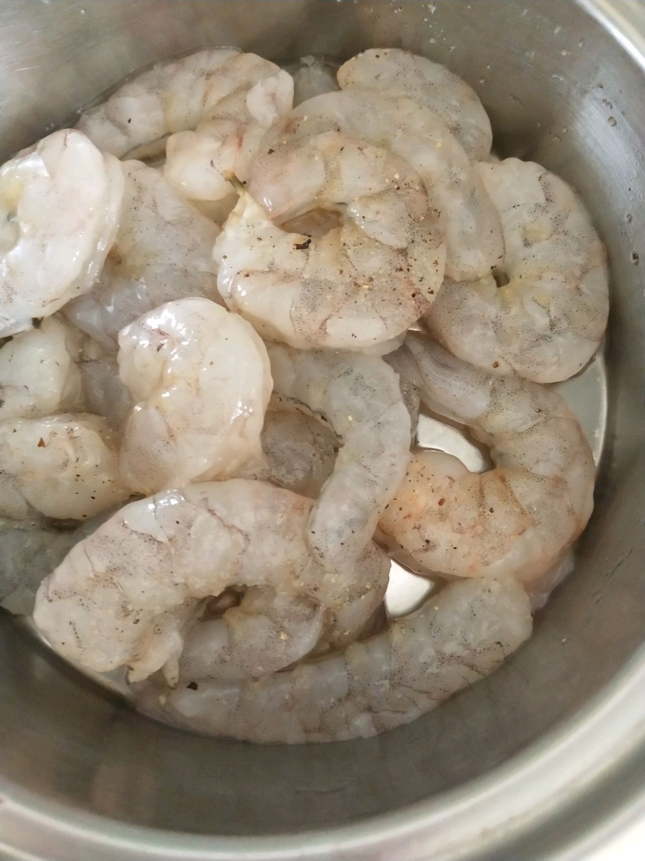 黑椒鲜虾意面卷