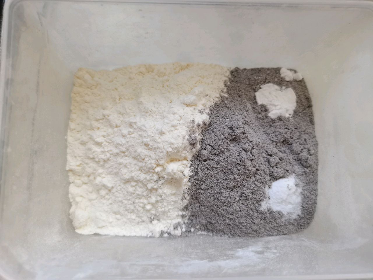 黑米枣糕