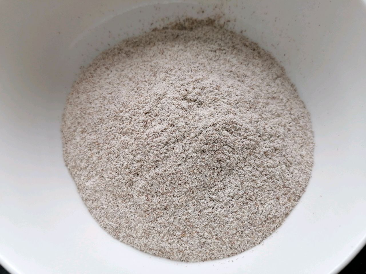 黑全麦豆沙包