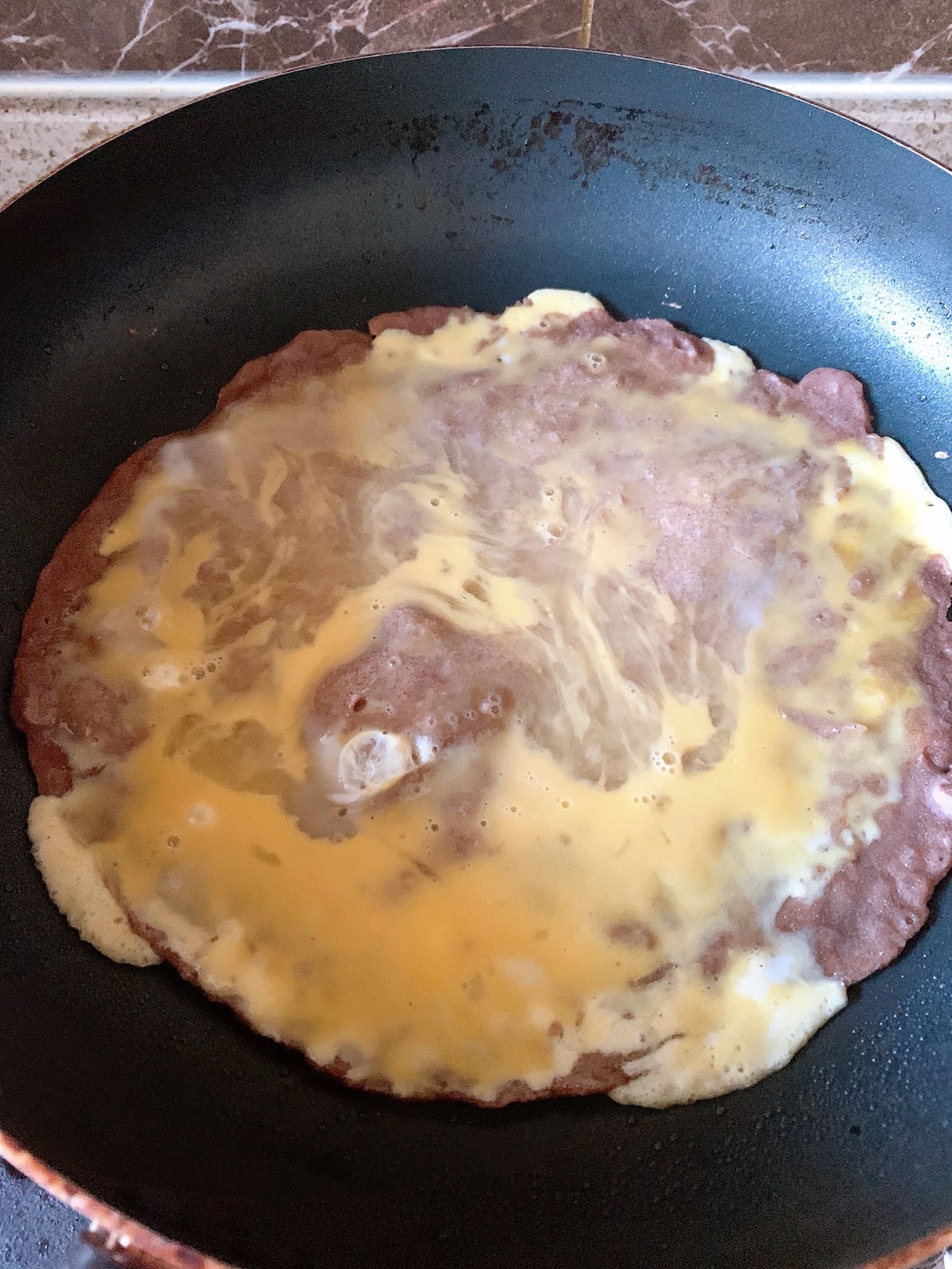 黑全麦煎饼