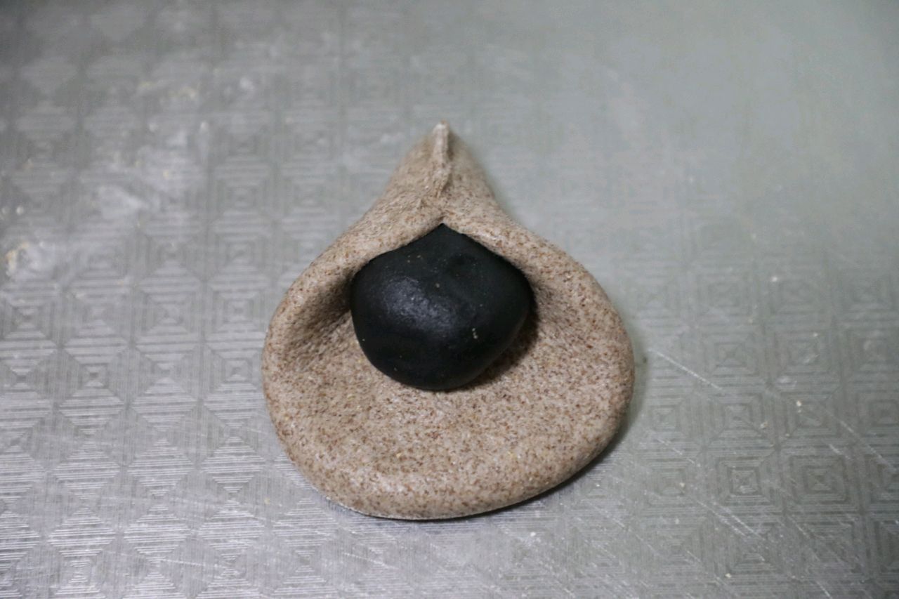 黑全麦欧包