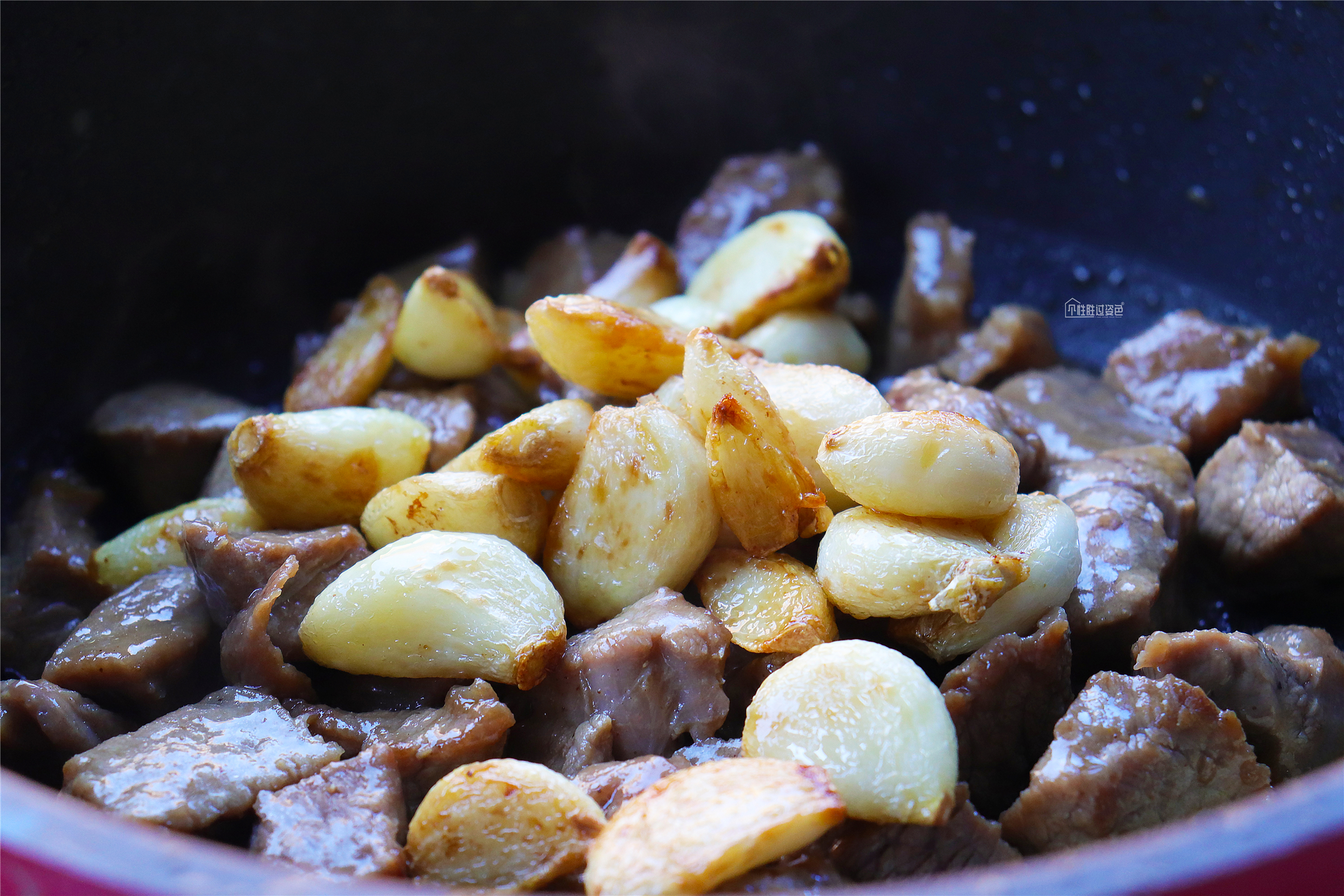 黑蒜子牛肉粒