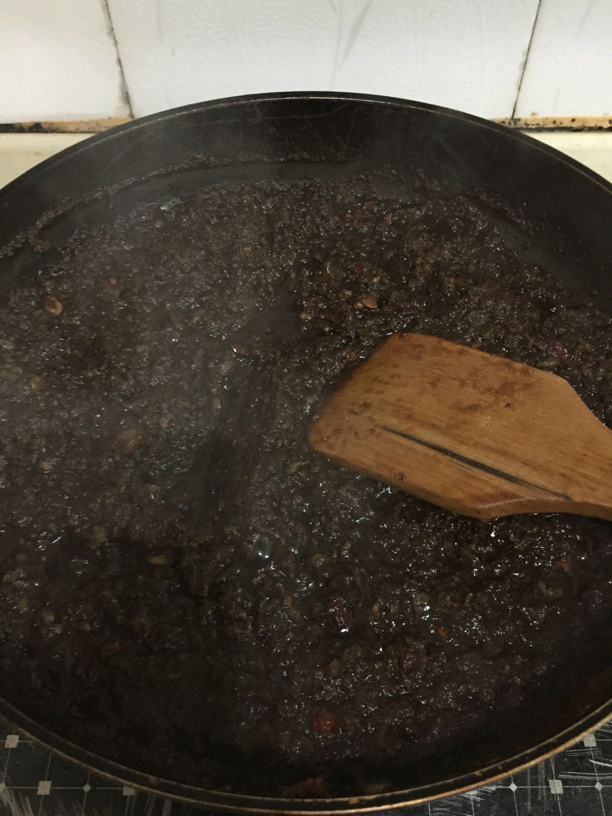 黑糖桂圆姜枣膏