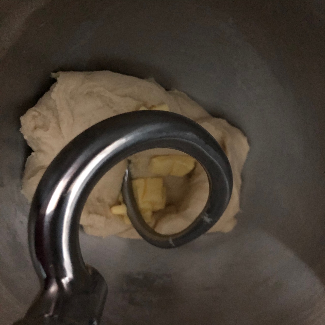 黑芝麻盐面包
