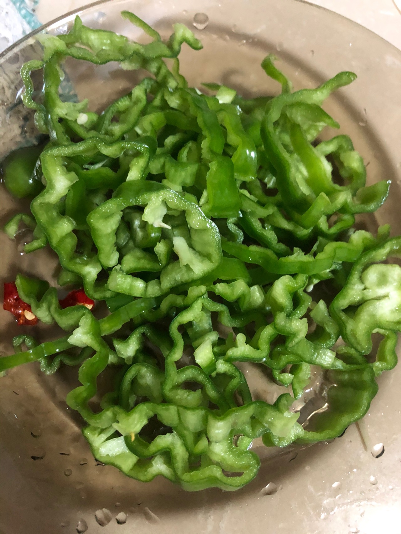 很简单的青椒土豆丝