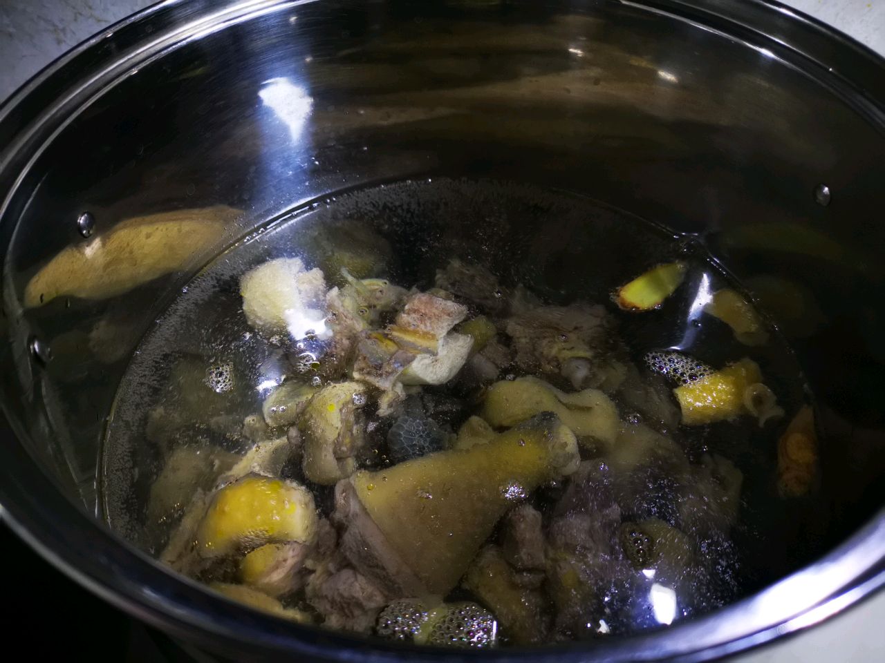 红参鸡汤