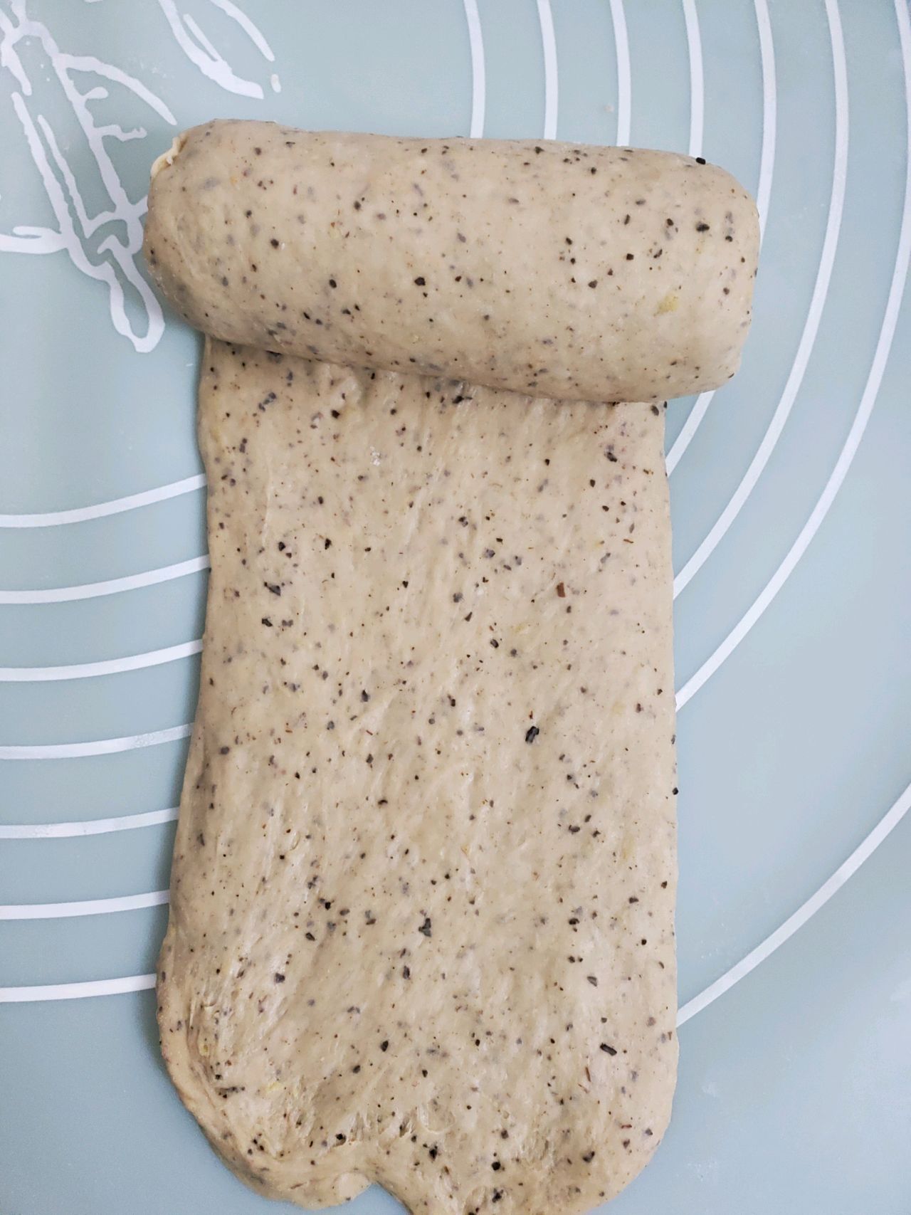 红茶黄桃吐司