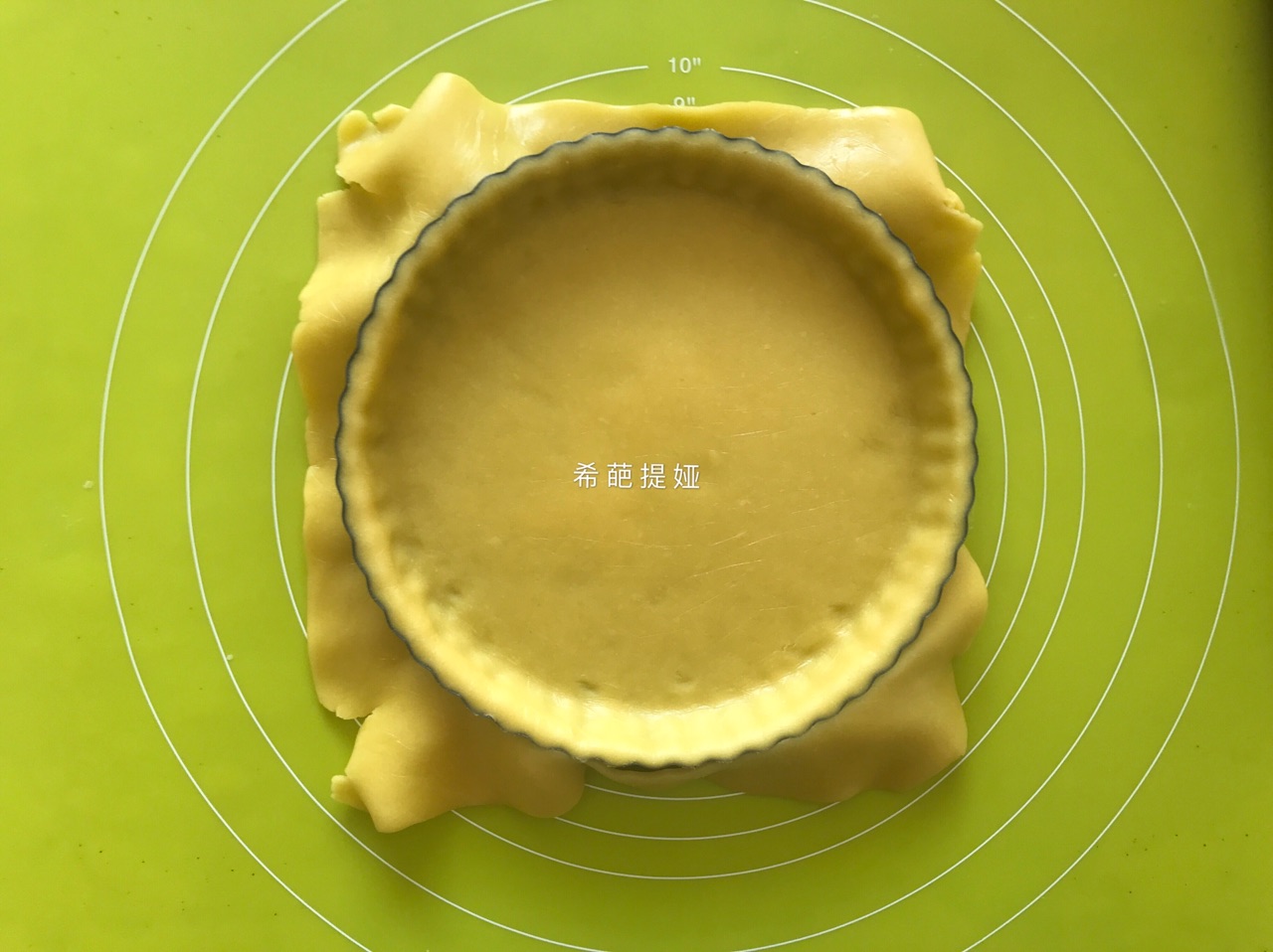 红豆莲蓉塔