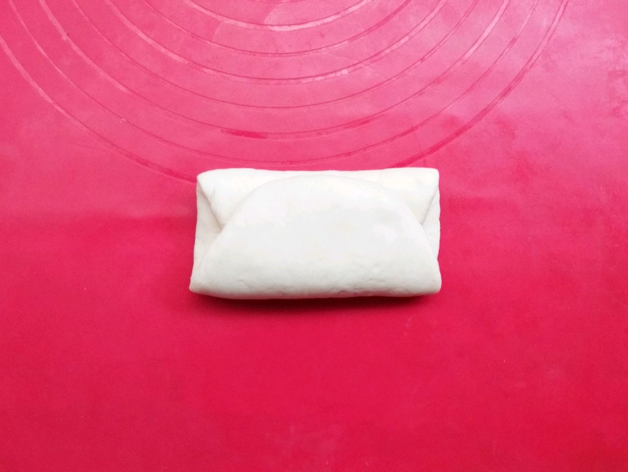 红豆牛奶哈斯面包