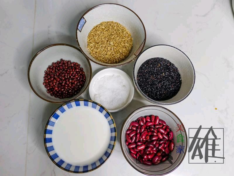 红豆牛奶燕麦粥