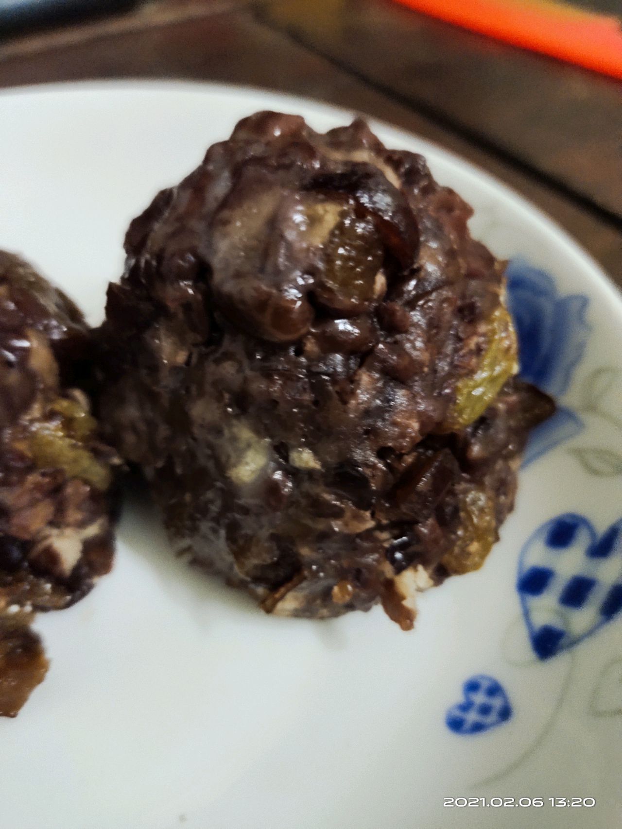 红豆糯米粉团子