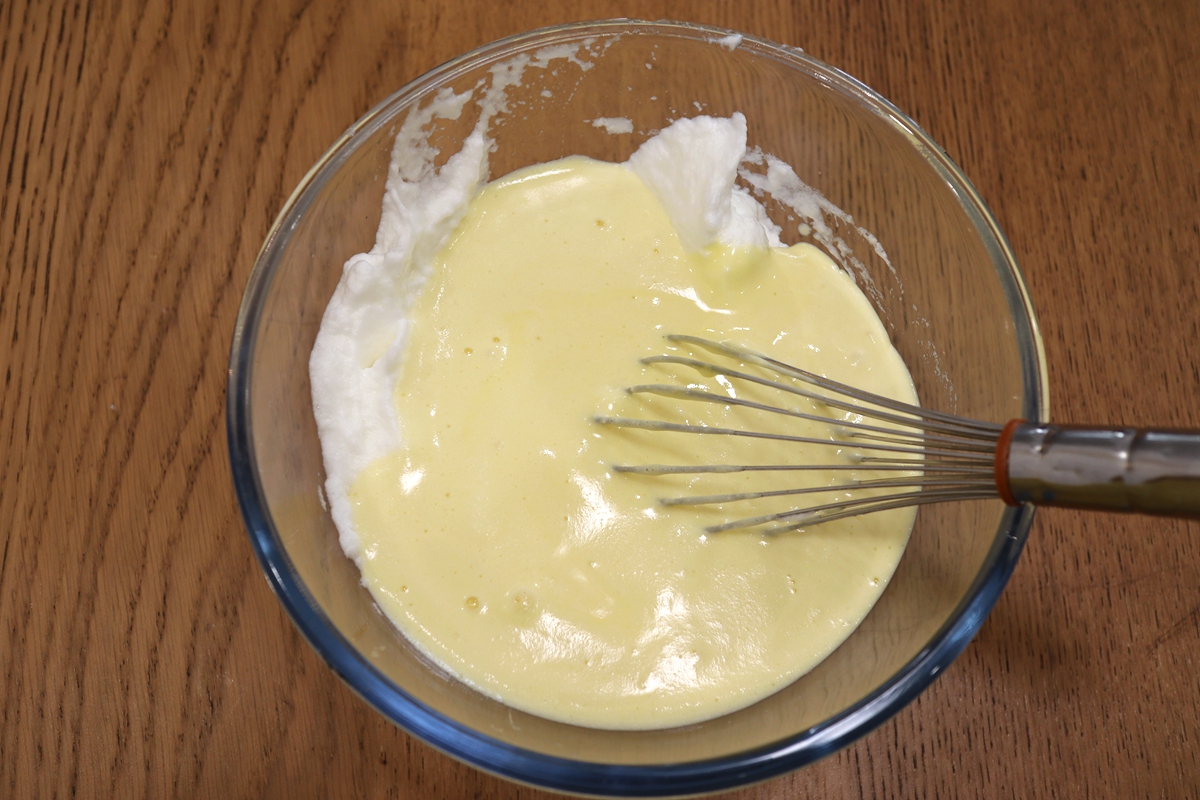 红豆沙戚风蛋糕卷