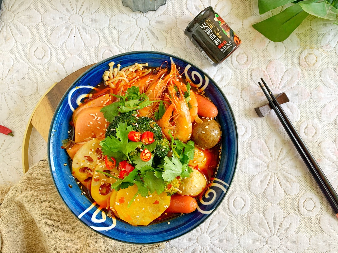 红红火火，冒菜小火锅