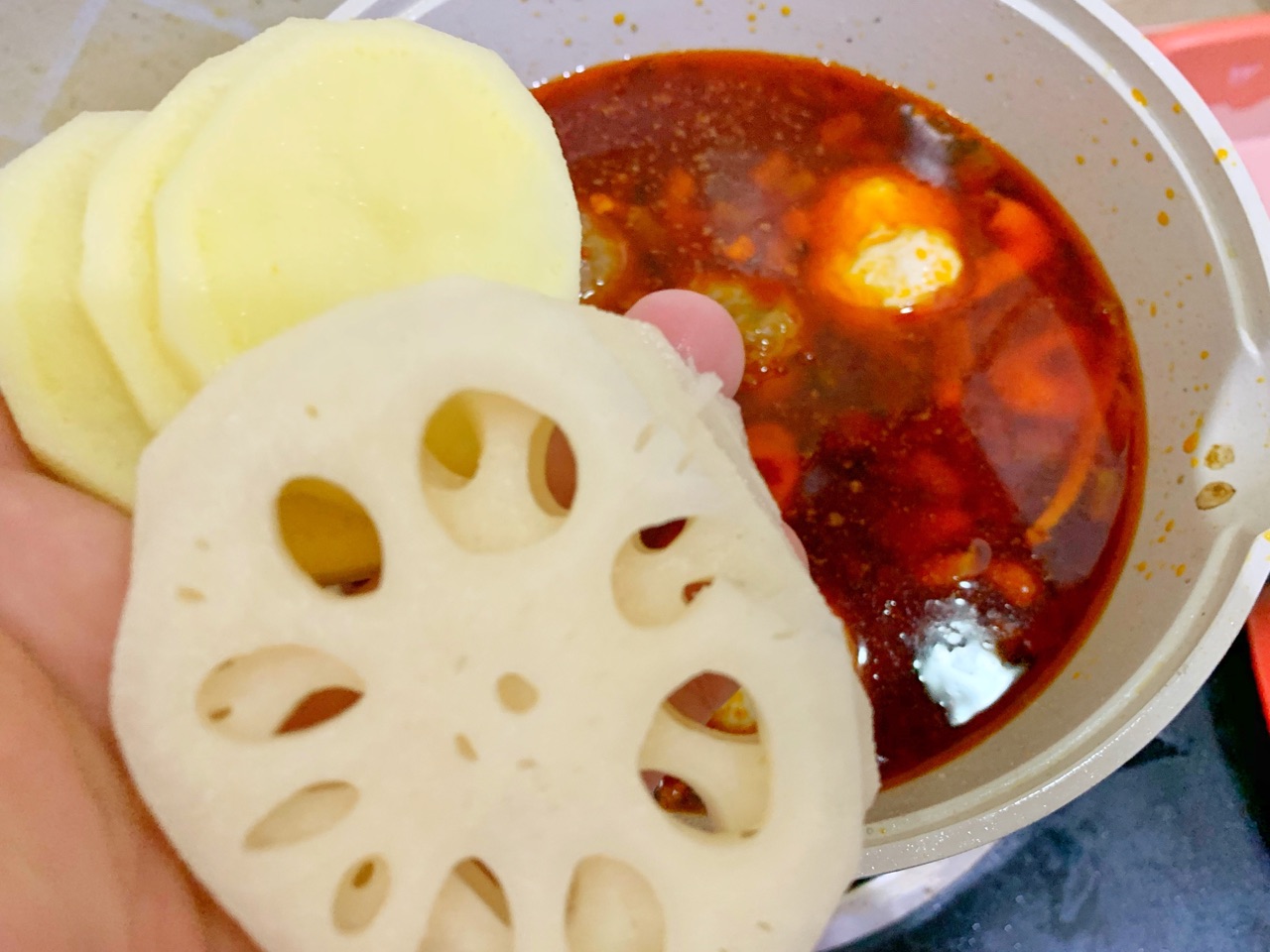 红红火火，冒菜小火锅