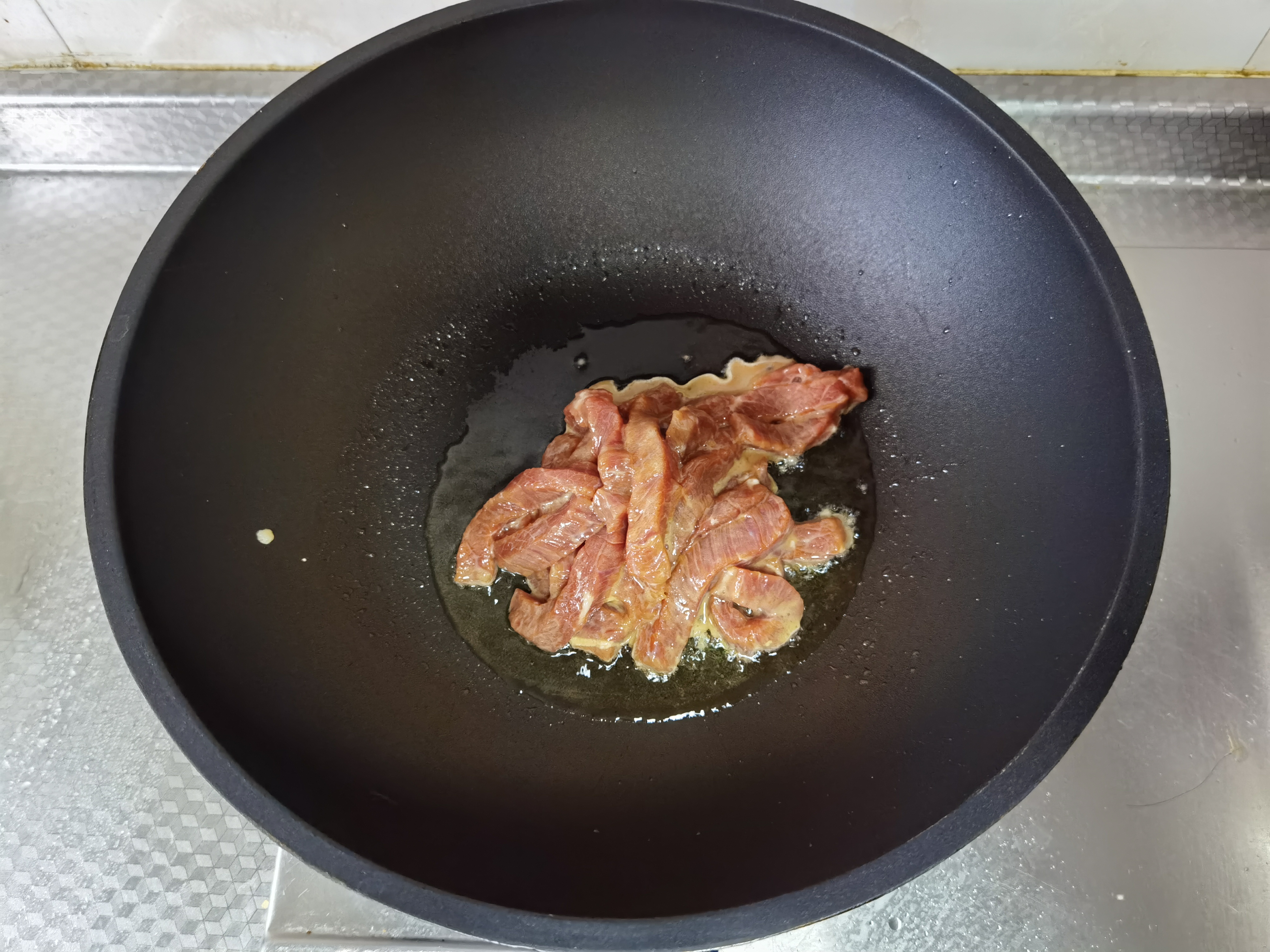 红红火火青红椒小炒牛肉