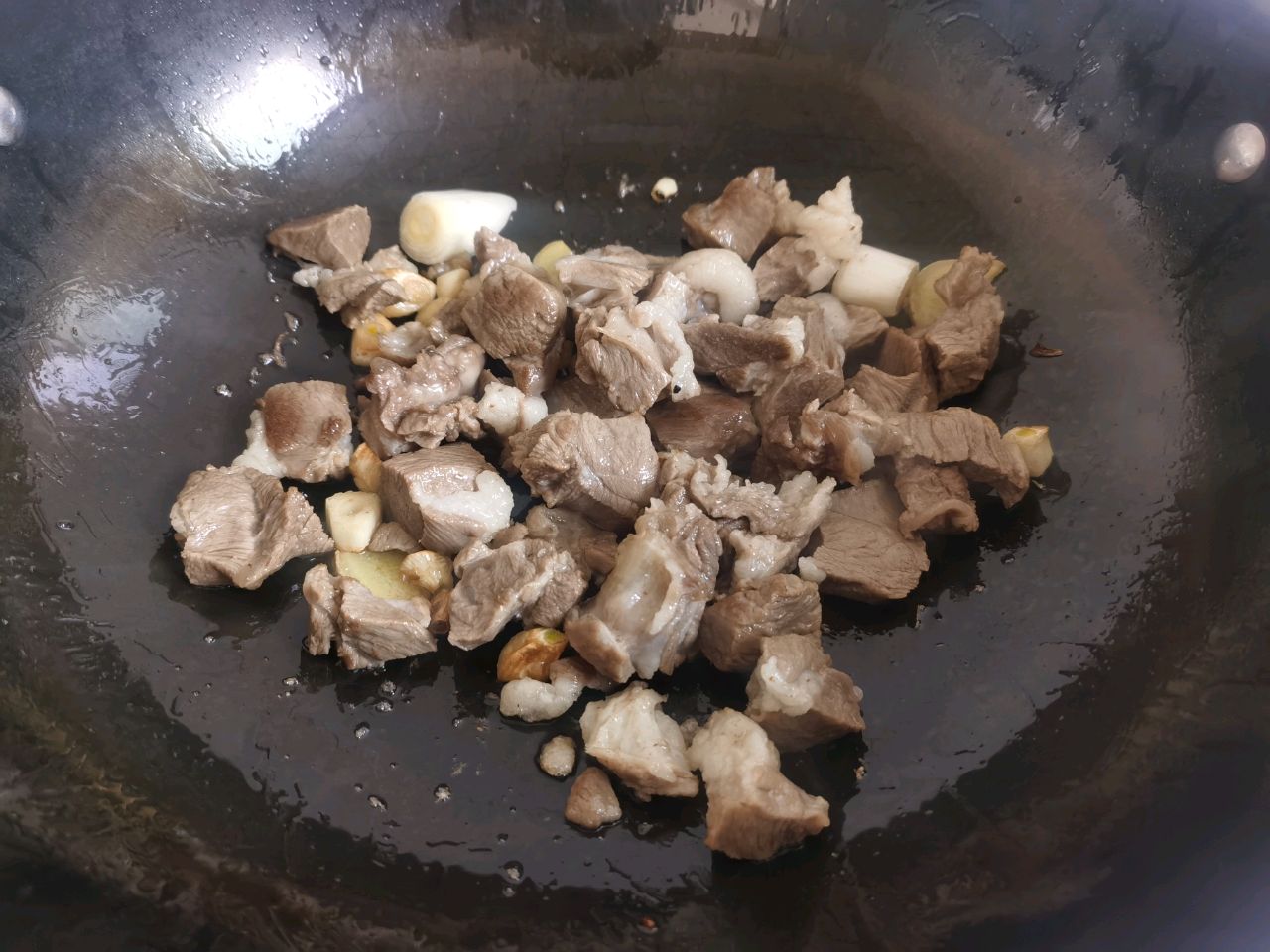 【红烩羊肉】冬季暖身菜