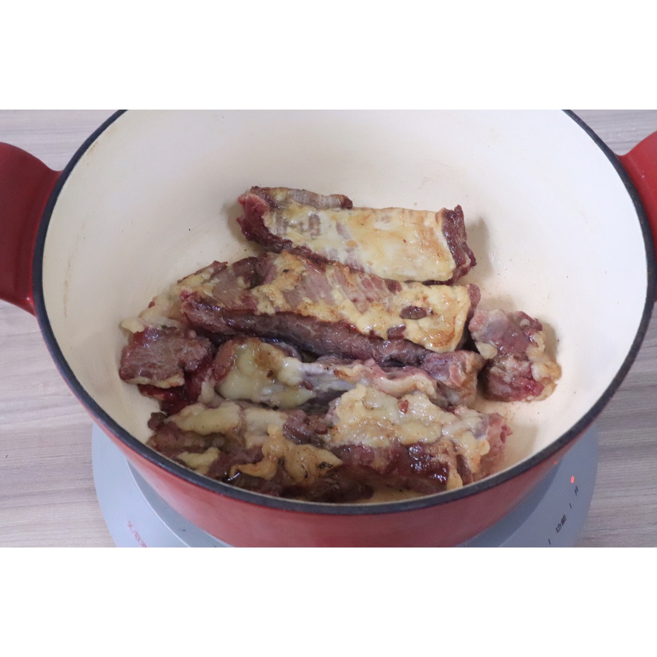 红酒炖牛肉